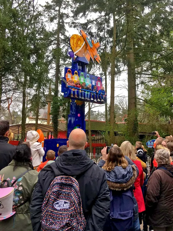 Happy Towers amusement ride — photo 5 by XL Rides factory