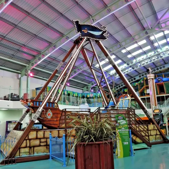 Pirate Ship Medium amusement ride — photo 3 by XL Amusement Ride factory