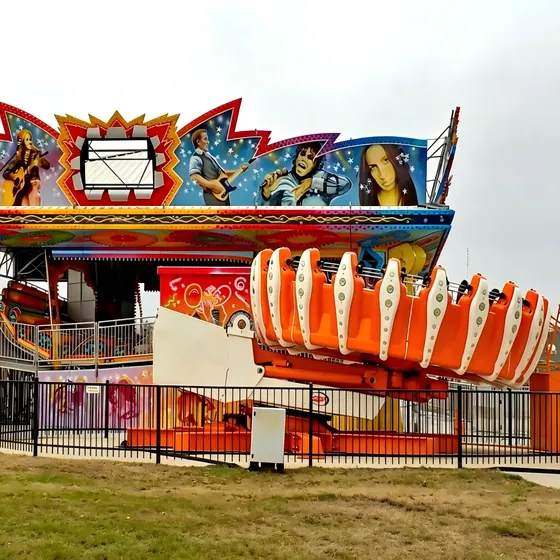 COMPACT MOONRAKER amusement ride — photo 4 by XL Rides factory