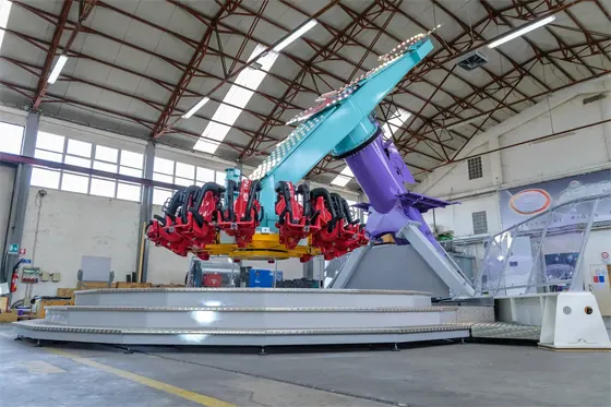 Evolux amusement ride — photo 3 by XL Amusement Ride factory