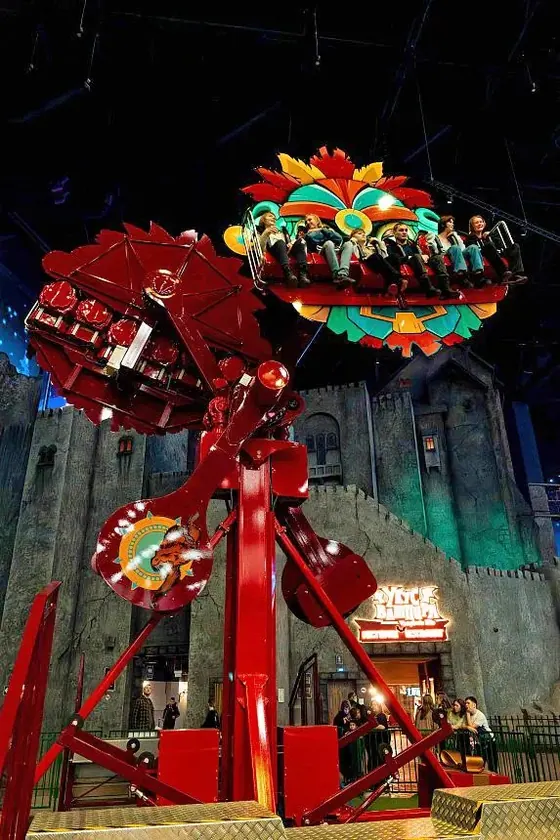 Fly Over amusement ride — photo 4 by XL Amusement Ride factory
