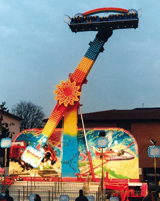 SUPER TWISTER amusement ride — photo 6 by XL Rides factory