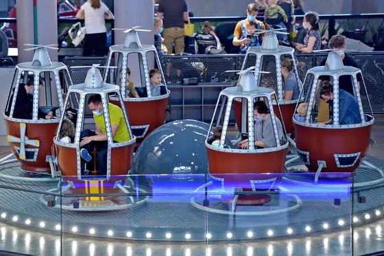 TEA CUPS 6M amusement ride — photo 3 by XL Rides factory