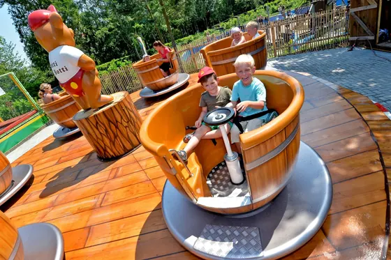 TEA CUPS 8M amusement ride — photo 4 by XL Rides factory
