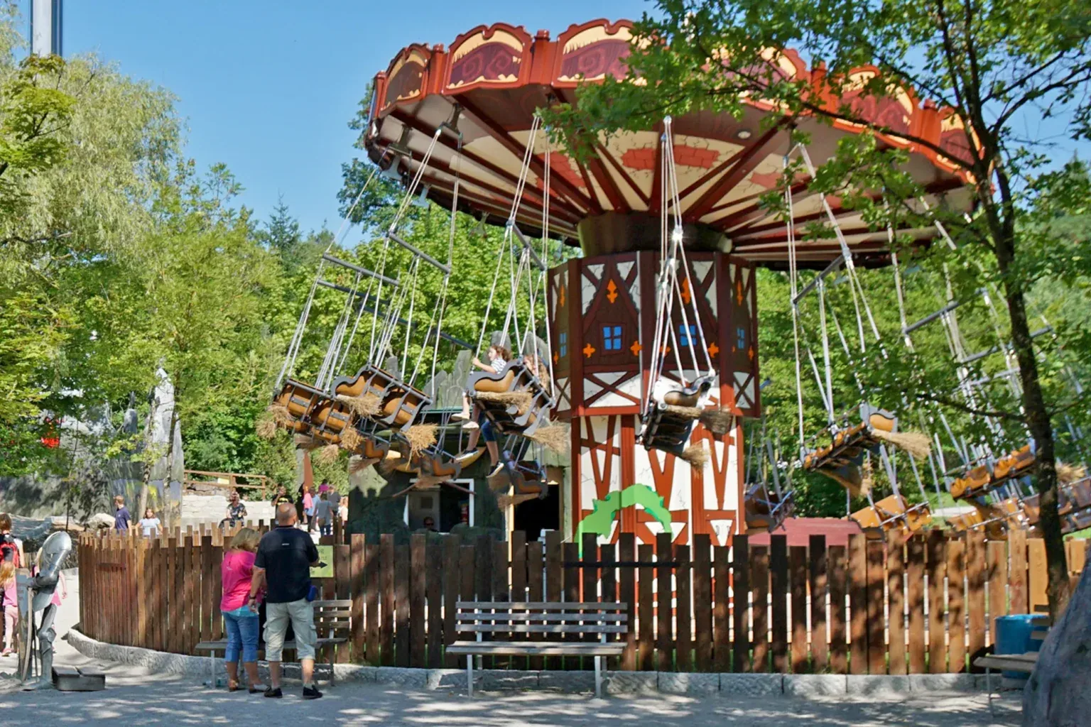 Family Swinger — Swing & Flying Chair Rides ride for sale from XL Amusement Ride amusement ride manufacturer, China