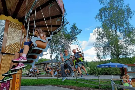 Flying Chair 1 amusement ride — photo 3 by XL Rides factory